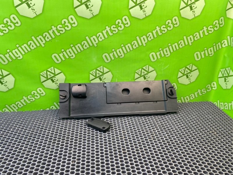 Крышка блока предохранителей, 1900 рублей, Калининград