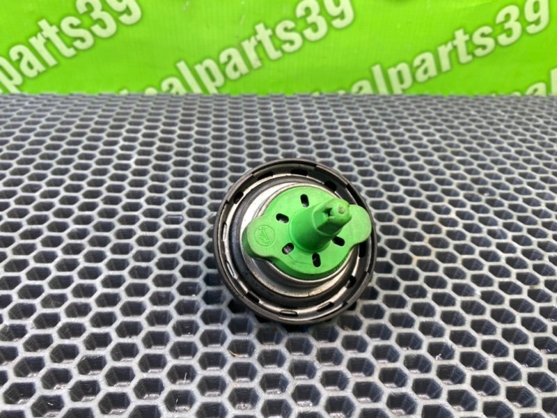 Крышка топливного бака, 1000 рублей, Калининград