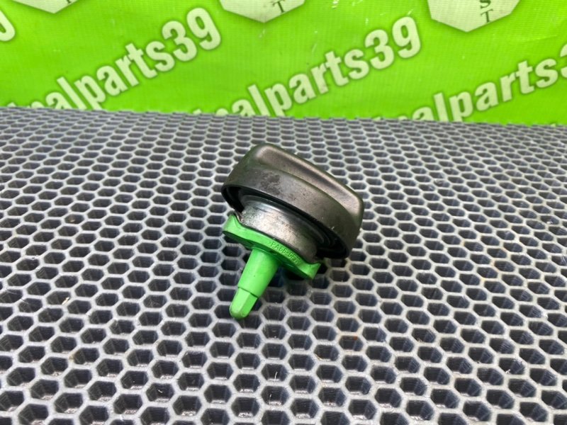 Крышка топливного бака, 1000 рублей, Калининград