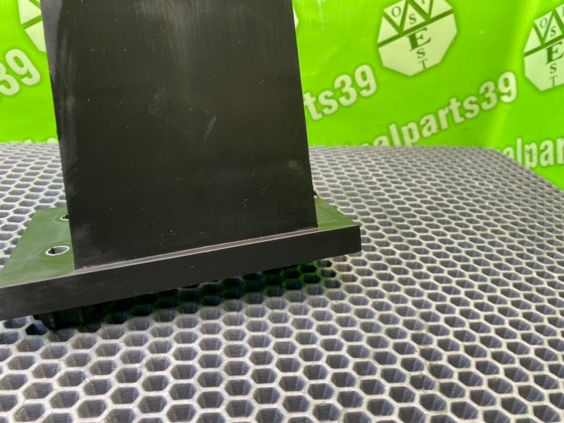 Кронштейн бампера, 700 рублей, Калининград