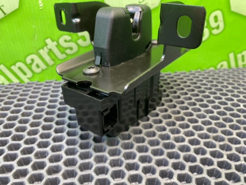 Замок багажника, 1300 рублей, Калининград