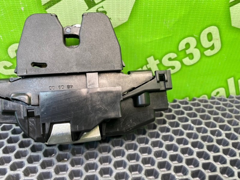 Замок багажника, 1900 рублей, Калининград