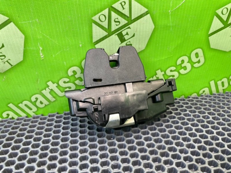 Замок багажника, 1900 рублей, Калининград