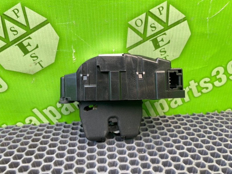 Замок багажника, 1900 рублей, Калининград