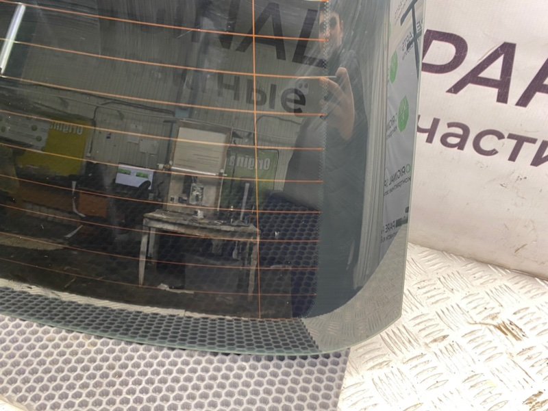 Стекло заднее, 2500 рублей, Калининград