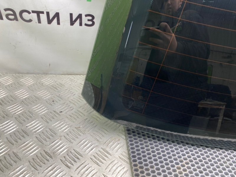 Стекло заднее, 2500 рублей, Калининград