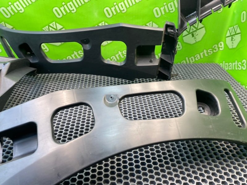 Кронштейн бампера, 1700 рублей, Калининград