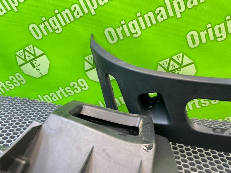 Кронштейн бампера, 1700 рублей, Калининград