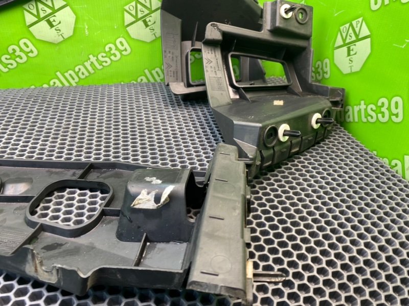 Кронштейн бампера, 1700 рублей, Калининград