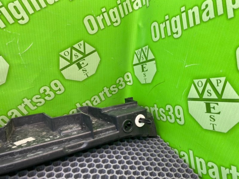 Кронштейн бампера, 1300 рублей, Калининград