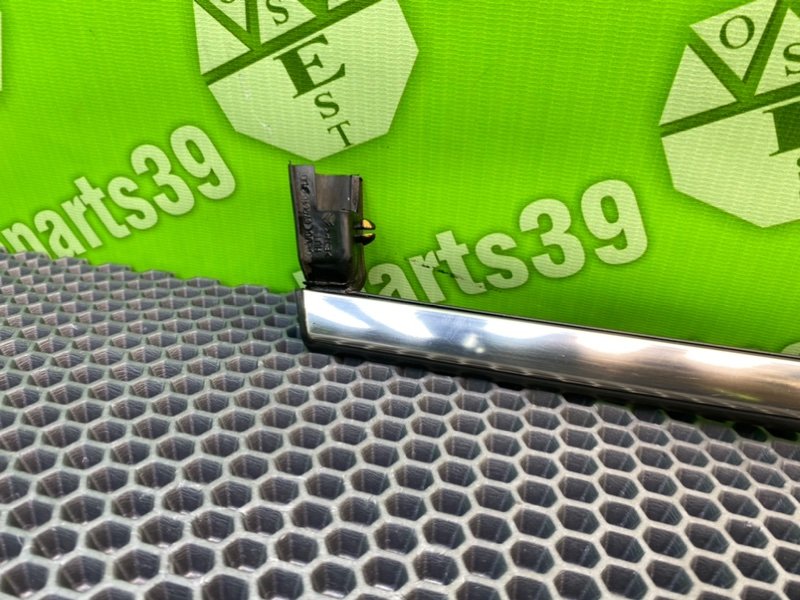 Молдинг стекла, 700 рублей, Калининград