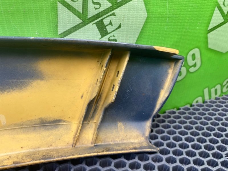 Молдинг крыла, 1000 рублей, Калининград