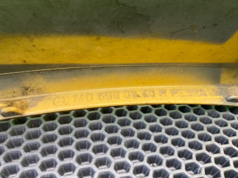 Молдинг крыла, 1000 рублей, Калининград