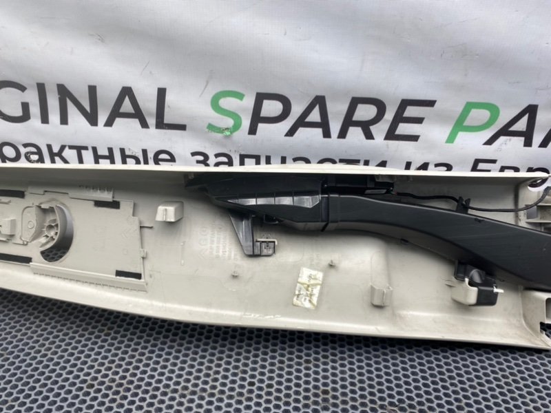 Накладка стойки, 2000 рублей, Калининград