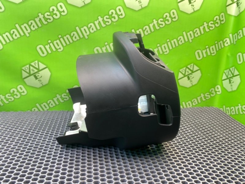 Кожух рулевой колонки, 1700 рублей, Калининград