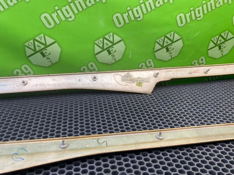 Дерево, 2600 рублей, Калининград