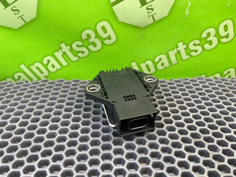 Датчик ускорения, 1100 рублей, Калининград