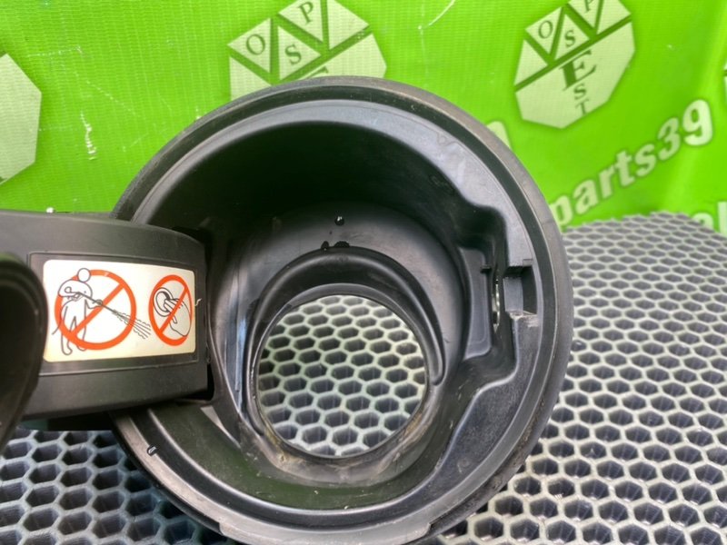 Лючок бензобака, 1500 рублей, Калининград