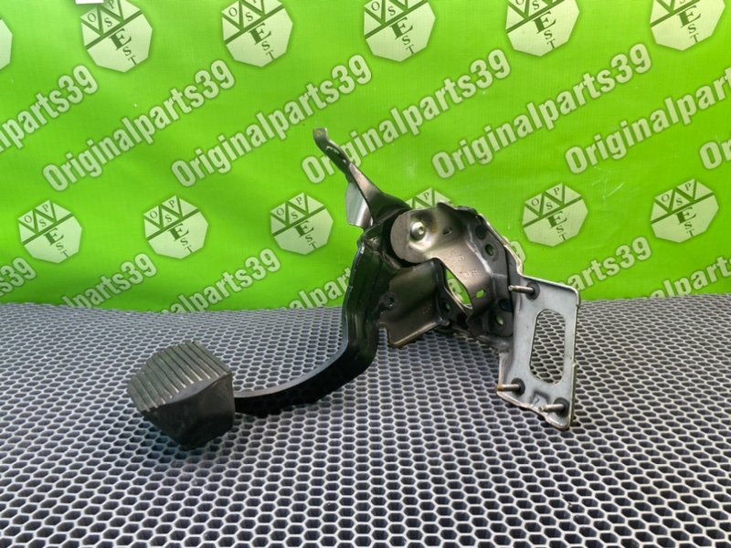 Педаль тормоза, 1300 рублей, Калининград