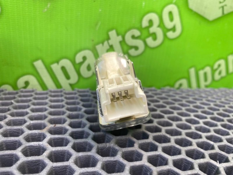 Плафон, 600 рублей, Калининград