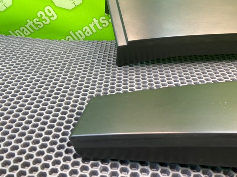 Накладки стоек, 1400 рублей, Калининград