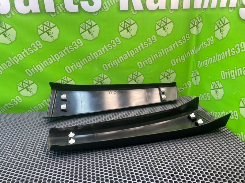 Накладки стоек, 1400 рублей, Калининград