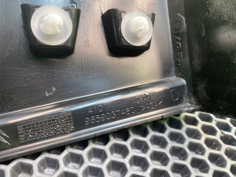 Накладки стоек, 1400 рублей, Калининград