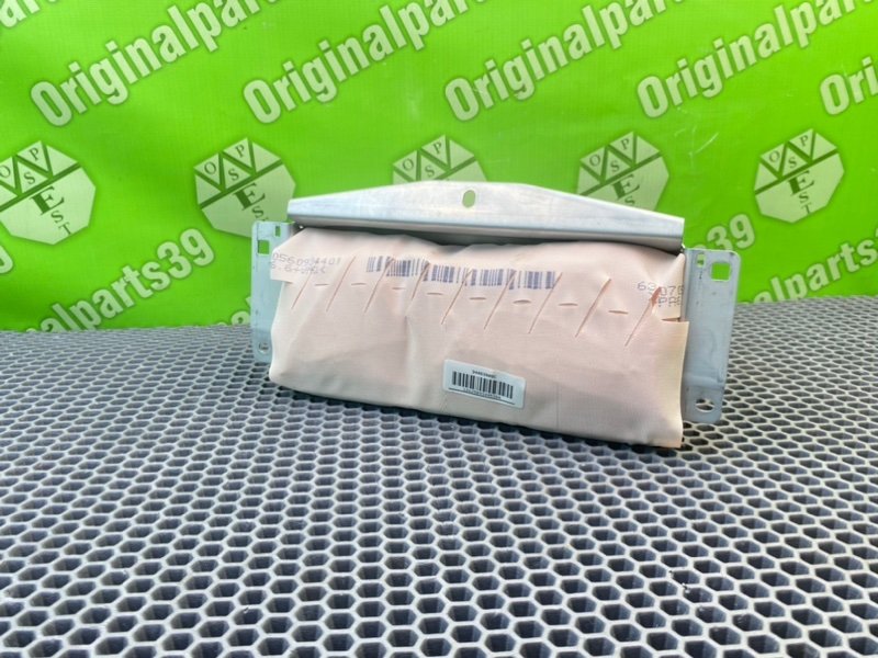 Подушка безопасности, 2100 рублей, Калининград