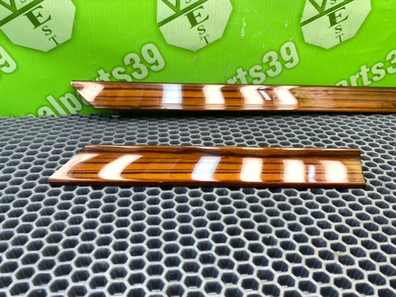 Дерево, 2100 рублей, Калининград