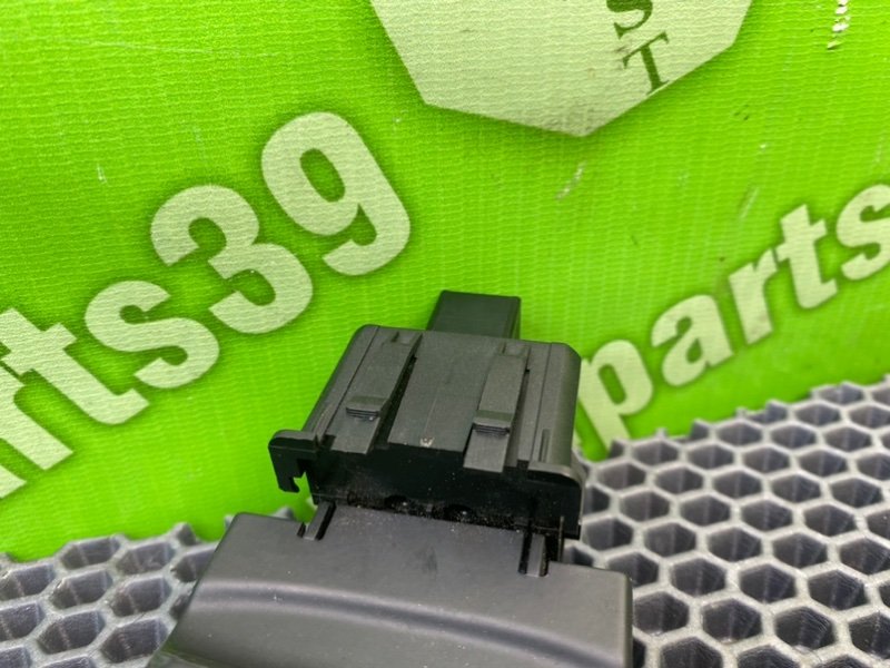 Кнопка ручника, 2100 рублей, Калининград