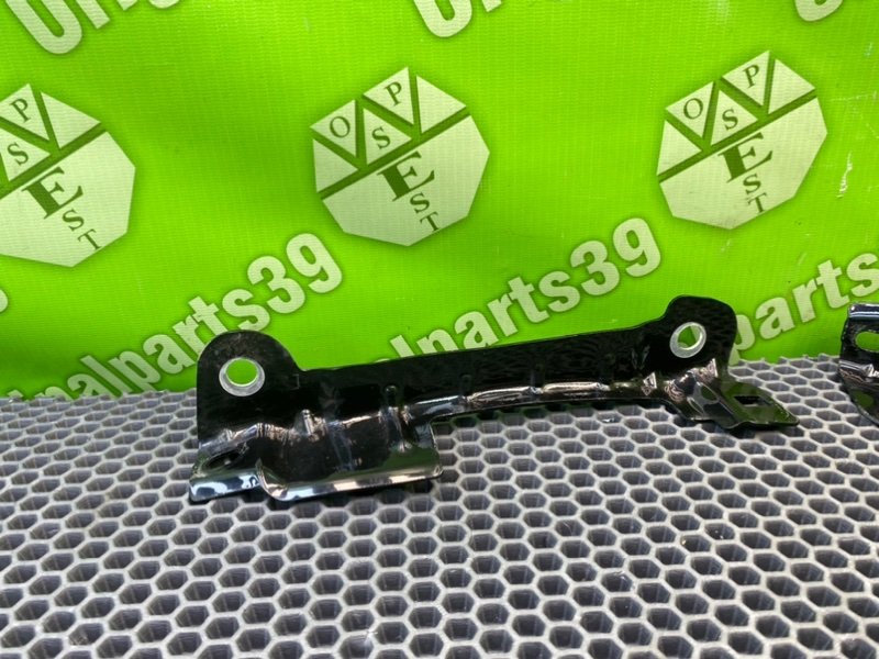 Кронштейн крыла, 1100 рублей, Калининград