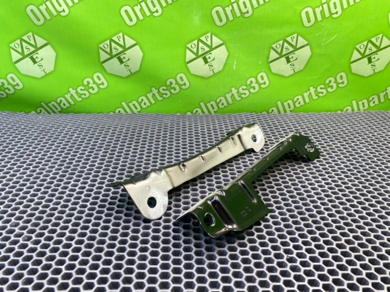 Кронштейн крыла, 1100 рублей, Калининград