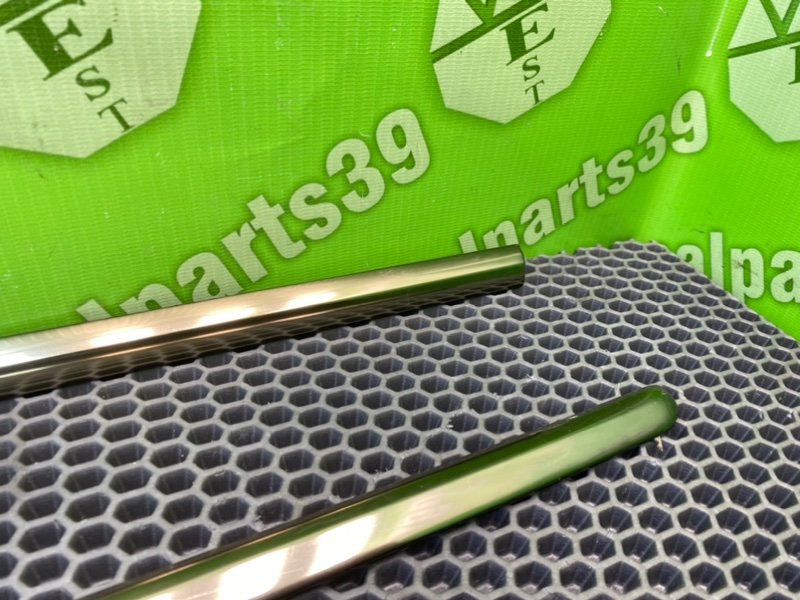 Молдинг стекла, 2700 рублей, Калининград