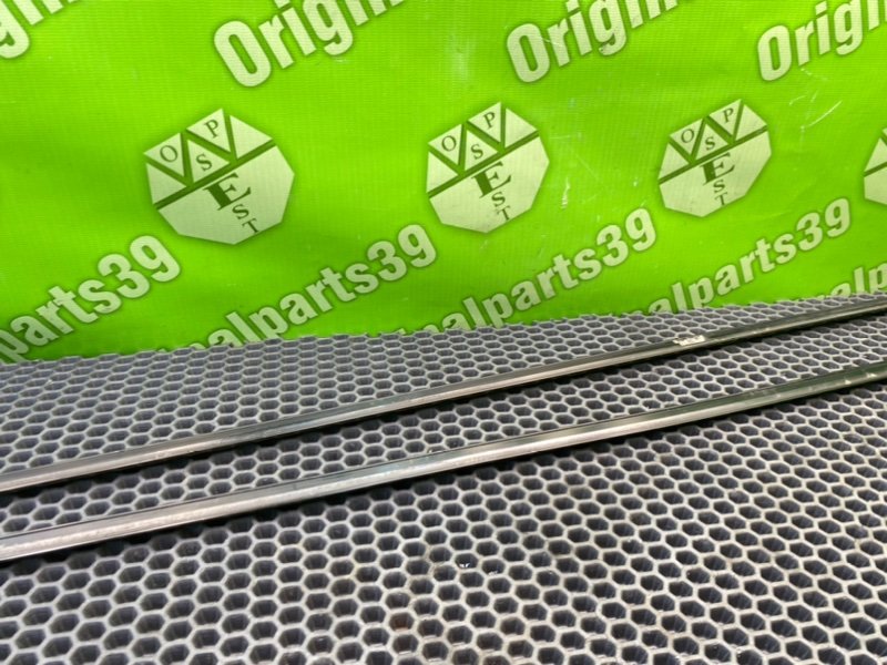 Молдинг стекла, 2700 рублей, Калининград