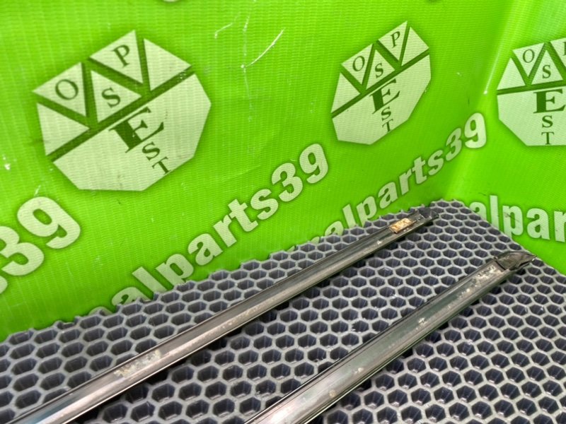 Молдинг стекла, 2700 рублей, Калининград