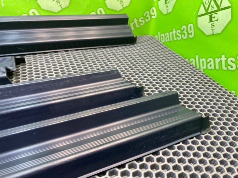 Накладки порогов, 2600 рублей, Калининград