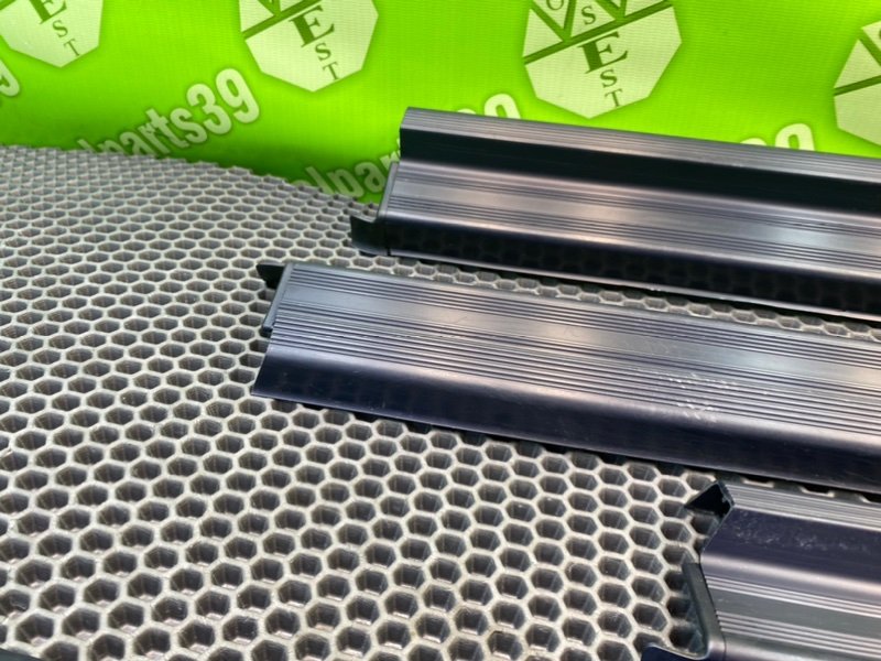 Накладки порогов, 2600 рублей, Калининград