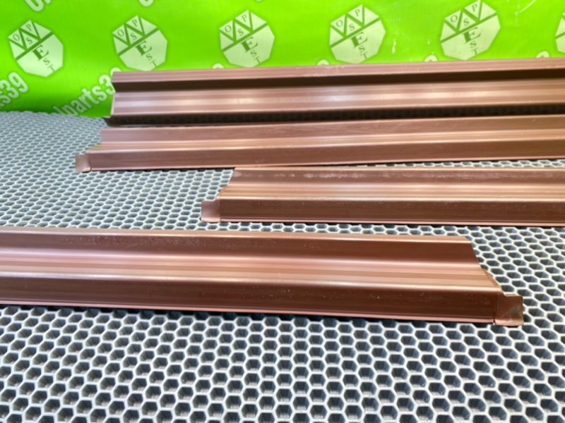 Накладки порогов, 2600 рублей, Калининград