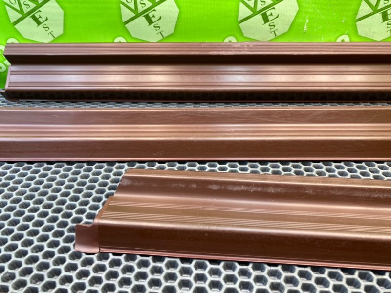 Накладки порогов, 2600 рублей, Калининград