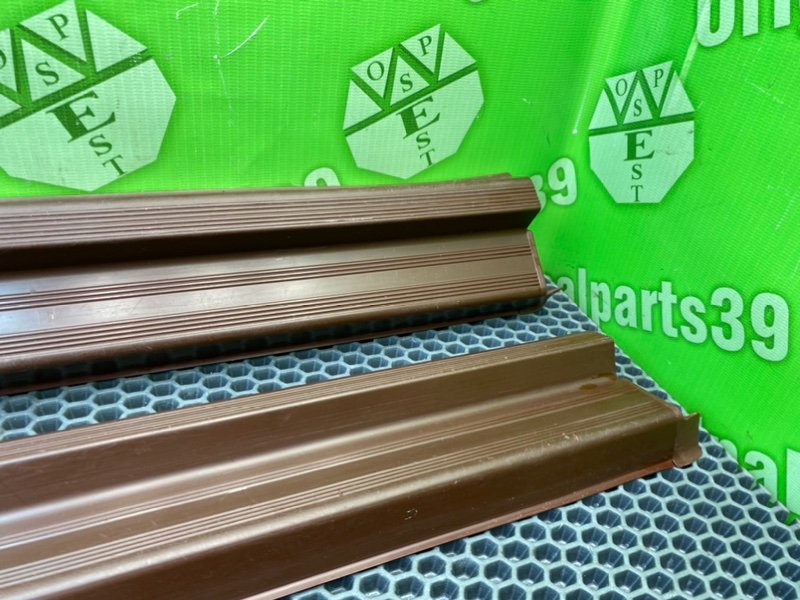 Накладки порогов, 2600 рублей, Калининград