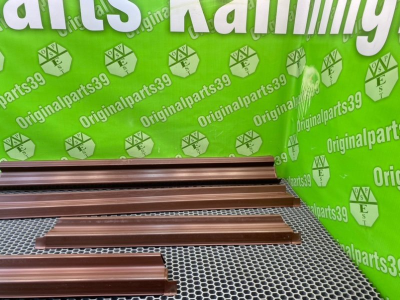 Накладки порогов, 2600 рублей, Калининград