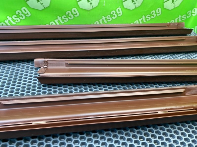 Накладки порогов, 2600 рублей, Калининград