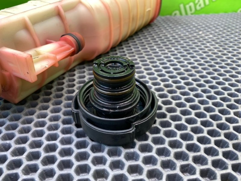 Бачок расширительный, 1500 рублей, Калининград