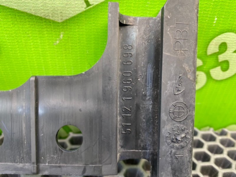 Кронштейн бампера, 1000 рублей, Калининград