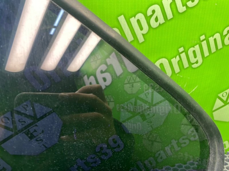 Форточка двери, 1000 рублей, Калининград