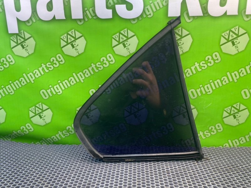 Форточка двери, 1000 рублей, Калининград