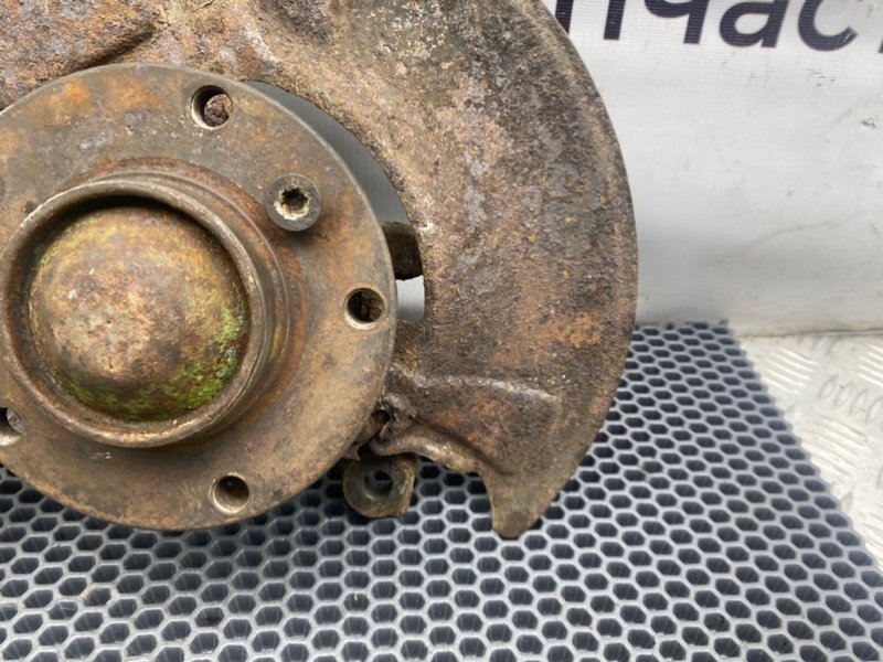 Поворотный кулак, 2600 рублей, Калининград