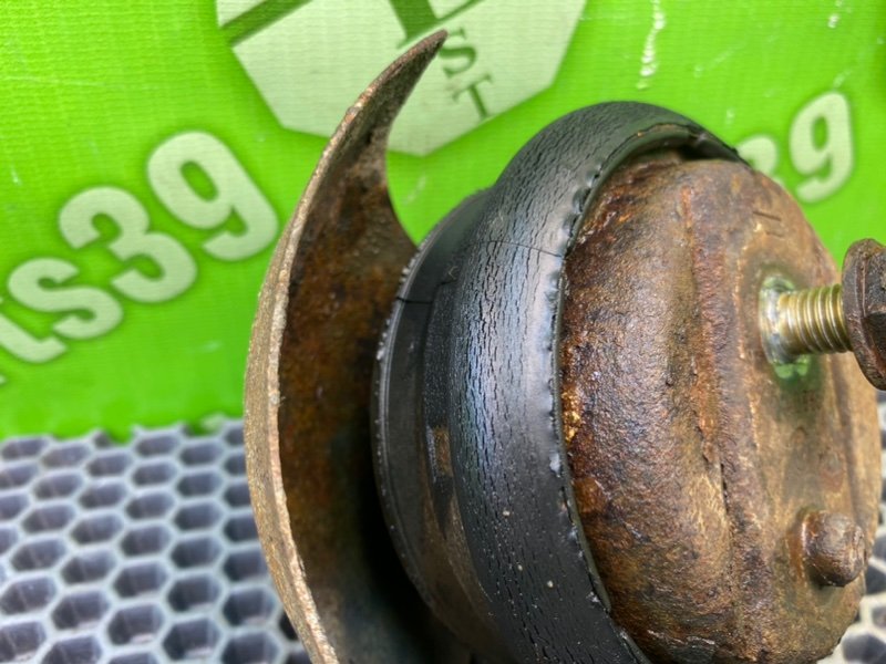 Подушка двигателя, 1900 рублей, Калининград