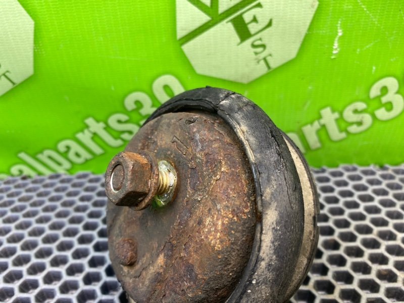 Подушка двигателя, 1900 рублей, Калининград