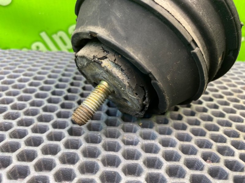 Подушка двигателя, 1900 рублей, Калининград